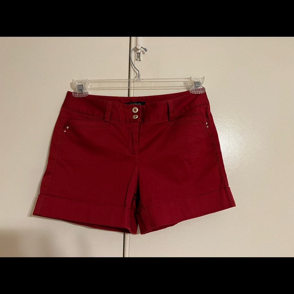 WHBM Red cuffed shorts, Size 2